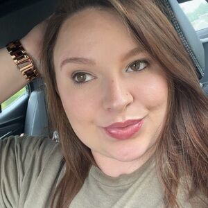 Meet your Posher, Cheyanne